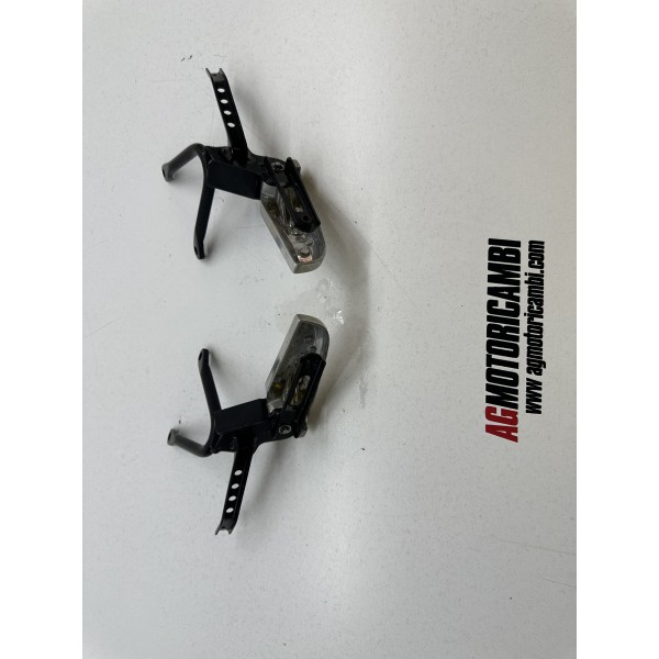 PAAR BEIFAHRERFUSSRASTEN HONDA PCX 125 2009-2013