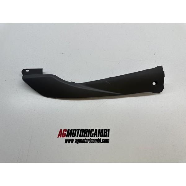 SIDE PANEL FOOTREST RIGHT PEUGEOT TWEET 125 I...