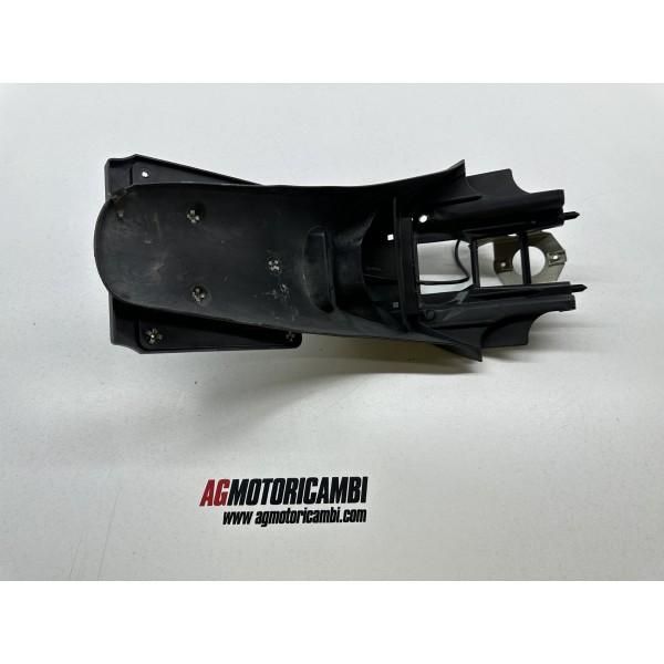 KOTFLÜGELHALTER HINTEN PIAGGIO LIBERTY 125 150...