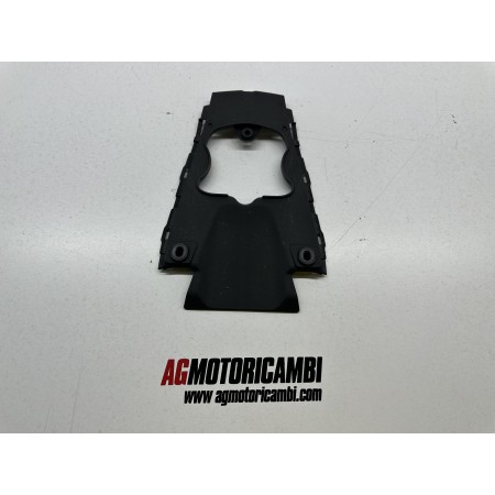 QUEUE DE PIE EN PLASTIQUE YAMAHA MT-09 2021-2023