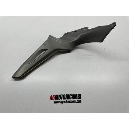 FAIRING COVER FOOTBOARD RIGHT PIAGGIO BEVERY 350 2011-2015