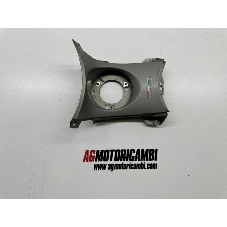 TAPA DEPÓSITO PLÁSTICO PIAGGIO BEVERY 350 2011-2015