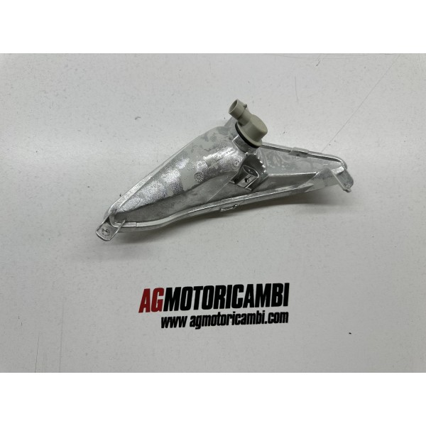 FLÈCHE AVANT GAUCHE PIAGGIO BEVERY 350 2011-2018