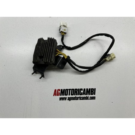 RÉGULATEUR DE TENSION PIAGGIO BEVERY 350 2011-2018