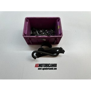 KIT VITI VITERIA BULLONI HONDA HORNET 600 2005-2006