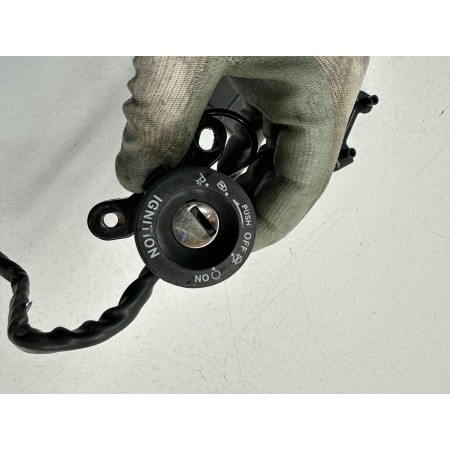 TRIUMPH STREET TRIPLE 660 S 2020-2024 CONTROL UNIT KEY LOCK KIT