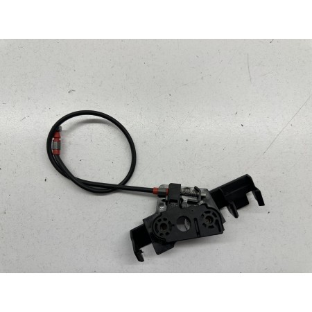 TRIUMPH STREET TRIPLE 660 S SITZVERRIEGELUNGSMECHANISMUS 2020-2024