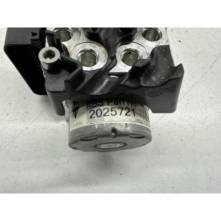 TRIUMPH STREET TRIPLE 660 S ABS MODULE CONTROL UNIT 2020-2024