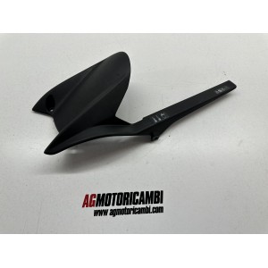 TRIUMPH STREET TRIPLE 660 S REAR MUDGUARD CHAIN GUARD...
