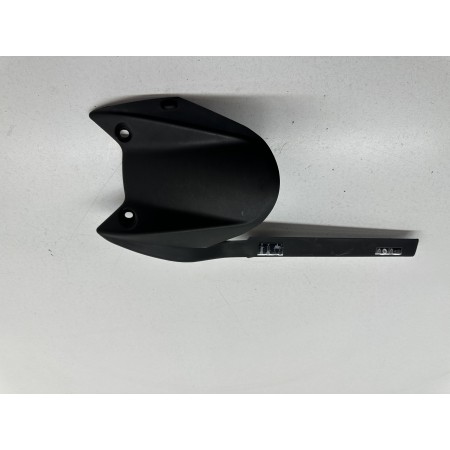 TRIUMPH STREET TRIPLE 660 S HINTERRADSCHUTZBLECH KETTENSCHUTZ 2020-2024