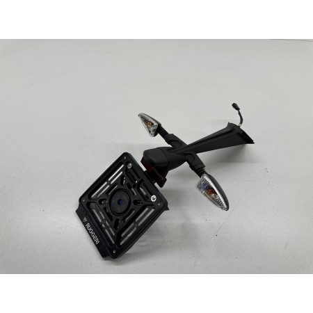 NUMMERNSCHILDHALTER BLINKER TRIUMPH STREET TRIPLE 660 S 2020-2024