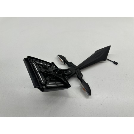 NUMMERNSCHILDHALTER BLINKER TRIUMPH STREET TRIPLE 660 S 2020-2024