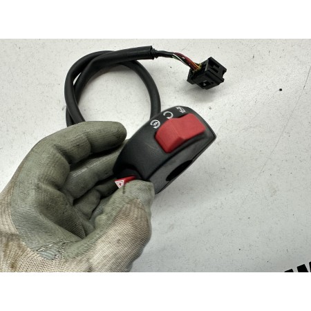 RIGHT-HAND IGNITION SWITCH DIVERTER SWITCH TRIUMPH STREET TRIPLE 660 S 2020-2024