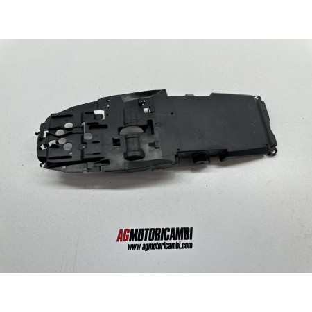 PLASTIC UNDER-TAIL BATTERY TRIUMPH STREET TRIPLE 660 S 2020-2024