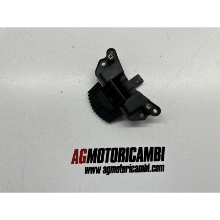 TRIUMPH STREET TRIPLE 660 S SEAT FRAME HOOK 2020-2024