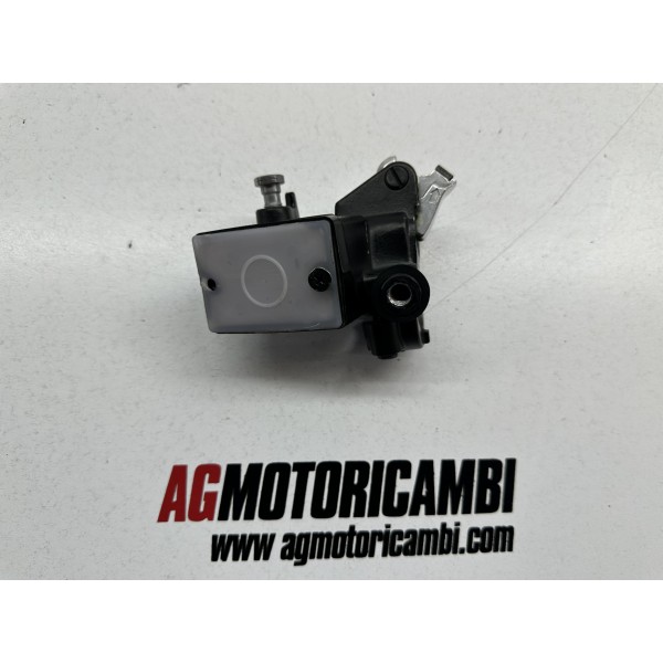 FRONT RIGHT MASTER CYLINDER TRIUMPH STREET...