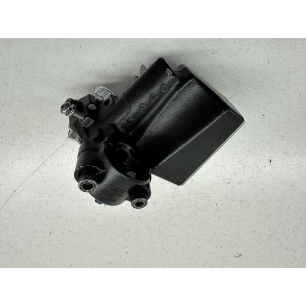 FRONT RIGHT MASTER CYLINDER TRIUMPH STREET...