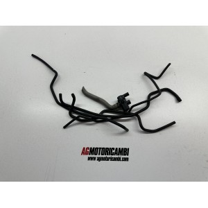 GUMMISCHLÄUCHE ENTLÜFTUNG TRIUMPH STREET TRIPLE 660 S...