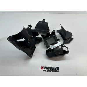 PLASTICA BOX VANO BATTERIA YAMAHA XVS DRAG STAR 1100...