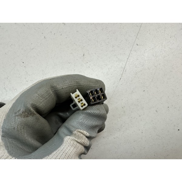 INTERRUPTOR BASCULANTE IZQUIERDO YAMAHA N-MAX...