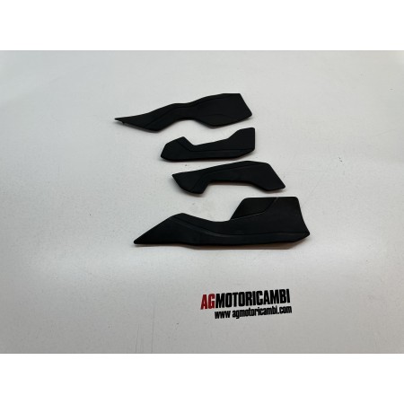 TAPPETTINI PEDANA POGGIA PIEDI YAMAHA N-MAX 125 2021-2024