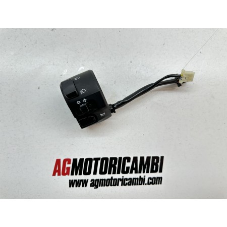 INTERRUPTOR BASCULANTE IZQUIERDO YAMAHA N-MAX 125 2021-2024