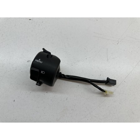 INTERRUPTOR BASCULANTE IZQUIERDO YAMAHA N-MAX 125 2021-2024