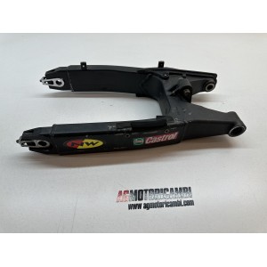 FORCELLONE POSTERIORE HONDA CBR 600 F 2002-2006 PC35