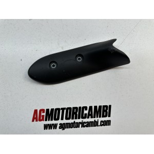 TAPA COLECTOR YAMAHA MT-03 MT03 321cc 2020-2024