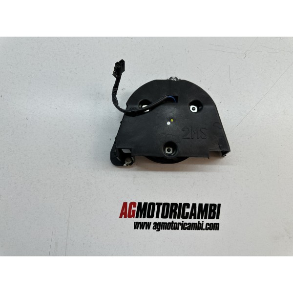 VENTOLA RADIATORE ELETTROVENTOLA YAMAHA MT-03...