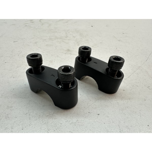YAMAHA MT-03 MT03 321cc MANILLAR RISER BRACKETS...
