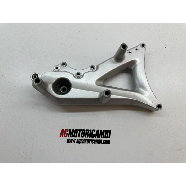 PIASTRA SUPPORTO MARMITTA YAMAHA X-MAX XMAX 250...