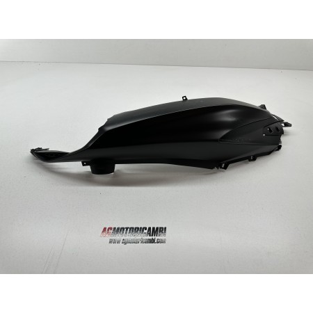 CARENA POSTERIORE DESTRA DX PIAGGIO BEVERLY 400 S 2021-2024