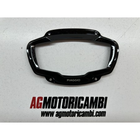 CARENA CORNICE STRUMENTAZIONE PIAGGIO BEVERLY 400 S 2021-2024