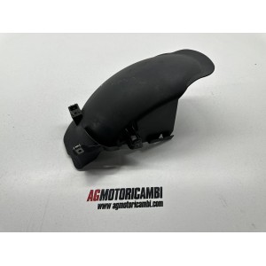 PARAFANGO MOTORE RUOTA PIAGGIO BEVERLY 400 S 2021-2024 2