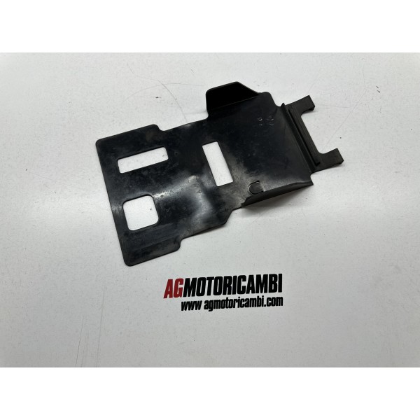 COUVERCLE DE POUSSOIR SUZUKI SV 650 2003-2006