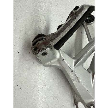 PEDANA PEDALINA POSTERIORE DESTRA DX HONDA CROSSTOURER 1200 2011-2016