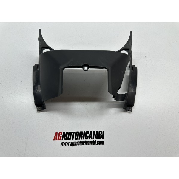 PLASTICA COVER PEDANA SERBATOIO YAMAHA TMAX 500...