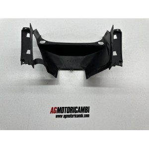 PLASTICA COVER PEDANA SERBATOIO YAMAHA TMAX 500 2001-2003... 2