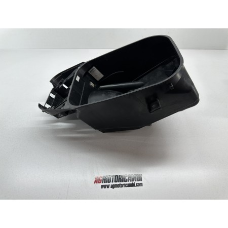 VANO SOTTO SELLA YAMAHA TMAX 500 2001-2003 2004-2007