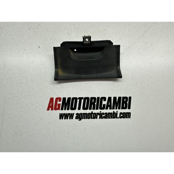 SPORTELLO PEDANA YAMAHA TMAX 500 2001-2003...