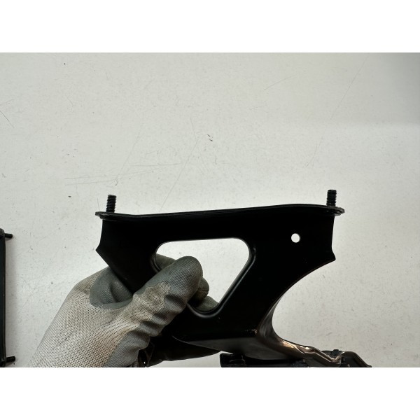 STAFFE TELAIETTO ANTERIORE DX SX YAMAHA TMAX...