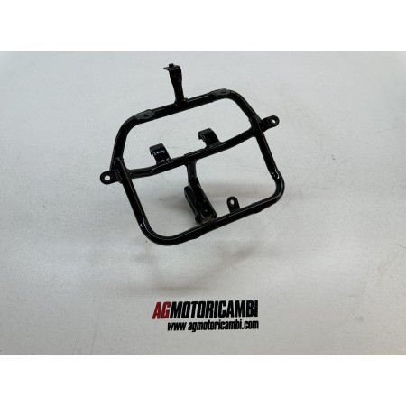 SUZUKI FREEWIND 650 1997-2003 FRONT SHIELD FRAME