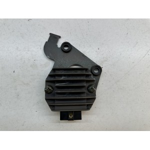 REGOLATORE DI TENSIONE SUZUKI FREEWIND 650 1997-2003 2