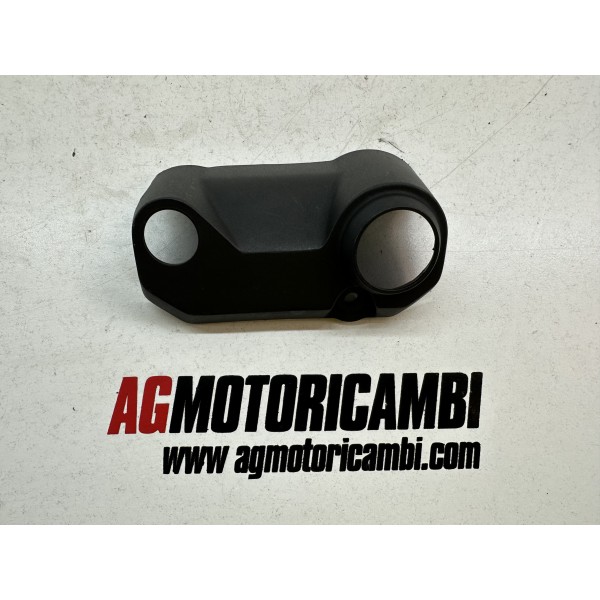 CADRE PLASTIQUE SERRURE A CLEF SUZUKI FREEWIND...