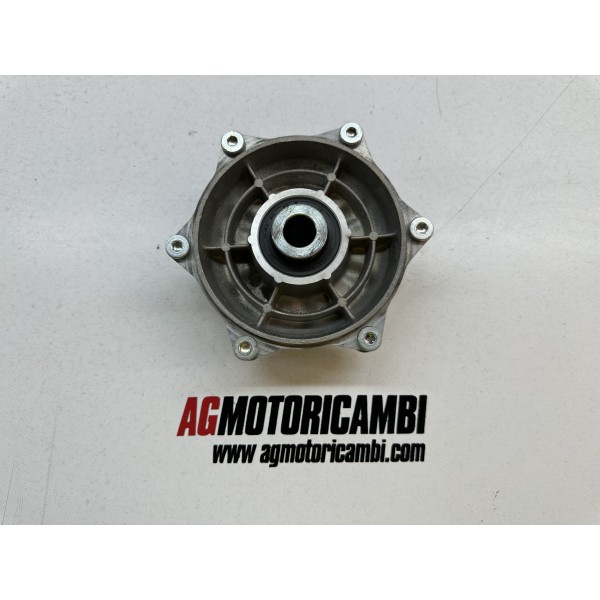 REAR WHEEL HUB SUPPORT SUZUKI FREEWIND 650...