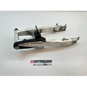 FORCELLONE POSTERIORE SUZUKI FREEWIND 650 1997-2003