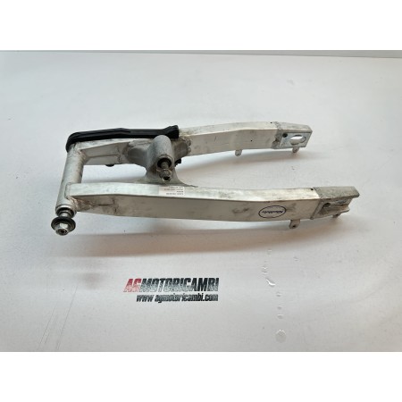 SUZUKI FREEWIND 650 1997-2003 BRAS OSCILLANT ARRIÈRE