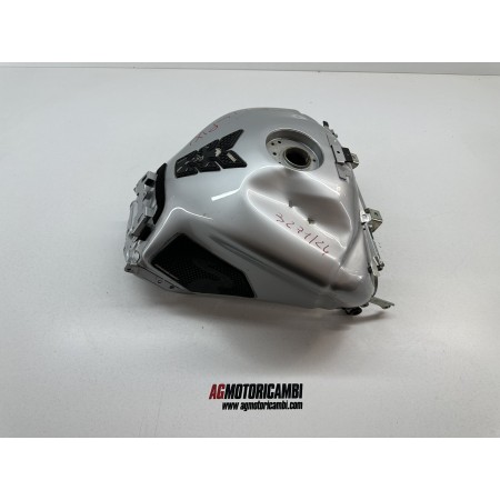 VANDALISIERTER BENZINTANK YAMAHA TRACER 900 GT 2021-2024