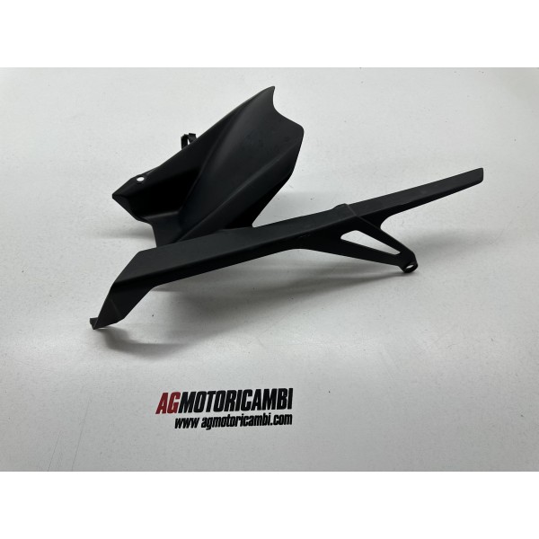 PARAFANGO POSTERIORE PARACATENA YAMAHA TRACER...